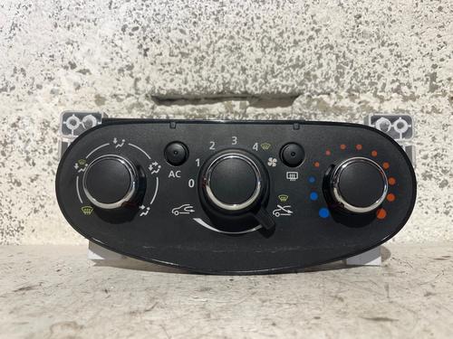 Climate control DACIA SANDERO II 1.5 dCi | BP37683907I5 - Image 3
