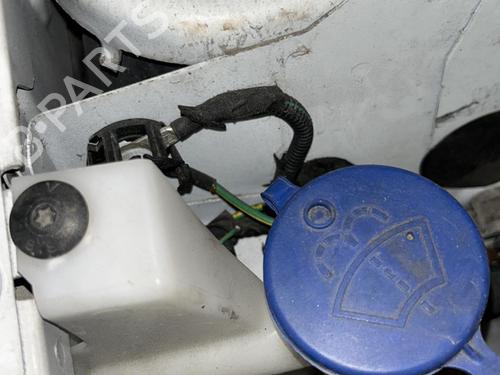 Used Windscreen washer tank PEUGEOT 308 II (LB_, LP_, LW_, LH_, L3_) 1.6 HDi (92 hp) 20863384