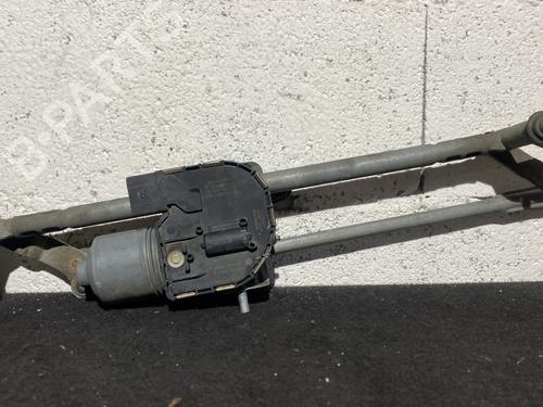 Used Front wiper motor Front wiper motor VW GOLF VI (5K1) 2.0 TDI (110 hp) 23797133 23797133