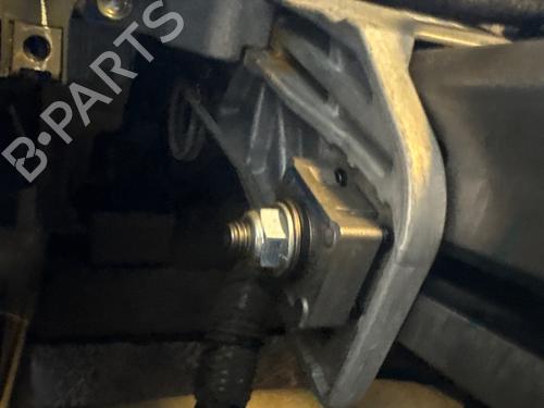 Used Steering column Steering column 38228910 38228910