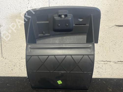 glove-box-renault-clio-iv-bh_-2012-2013-2014-2015-2016-2017-2018-2019-2020-2021-26977734 main image