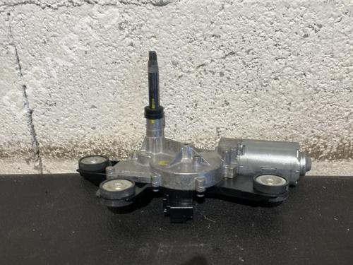 Used Rear wiper motor FORD ECOSPORT 1.5 EcoBlue TDCi (95 hp) 21864867