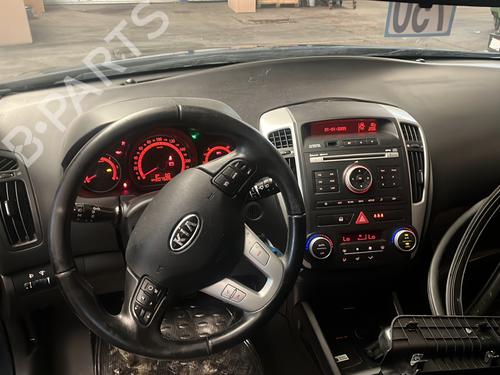 Left front seat KIA CEE'D SW (ED) 1.6 CRDi 90 | BP28425831C15  - Image 6
