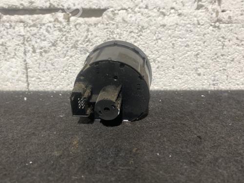 Headlight switch VW CADDY III Box Body/MPV (2KA, 2KH, 2CA, 2CH) 2.0 SDI | BP24200899I24 