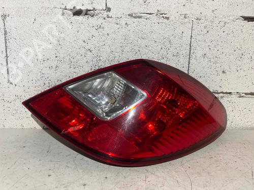 Used Right taillight Right taillight 37182604 37182604