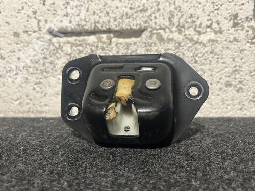 tailgate-lock-nissan-juke-f15-2010-2011-2012-2013-2014-2015-2016-2017-2018-2019-30303065 main image