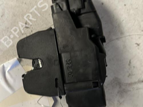 Used Tailgate lock PEUGEOT 308 II (LB_, LP_, LW_, LH_, L3_) 1.5 BlueHDi 130 (131 hp) 21863299