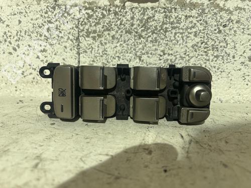 Left front window switch JAGUAR XF I (X250) 2.7 D | BP36333805I27 - Image 2