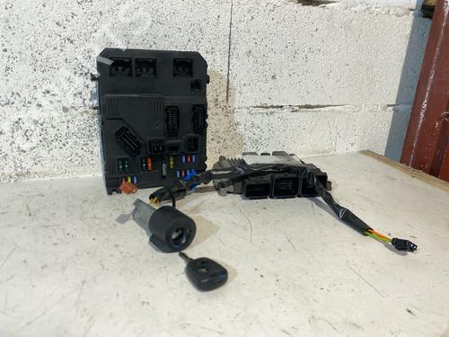 Used Electronic module Electronic module 38263529 38263529