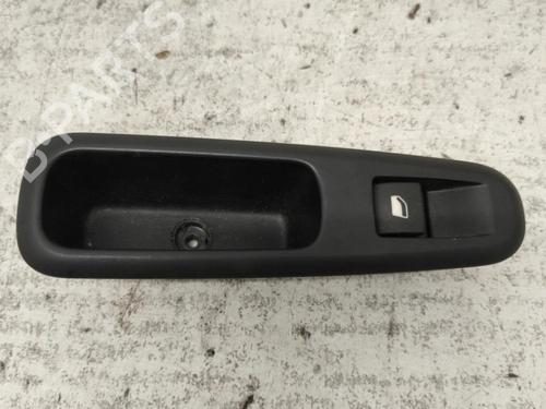 Used Right rear window switch PEUGEOT 3008 I MPV (0U_) 2.0 HDi Hybrid4 (0URHCA) (200 hp) 21859011