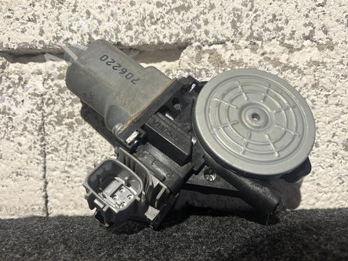 Right front window motor NISSAN JUKE (F15) 1.5 dCi | BP30303070E20 