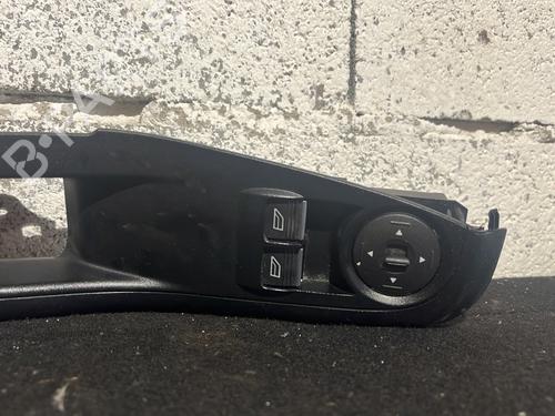 Left front window switch FORD FIESTA VI (CB1, CCN) 1.5 TDCi | BP28668911I27
