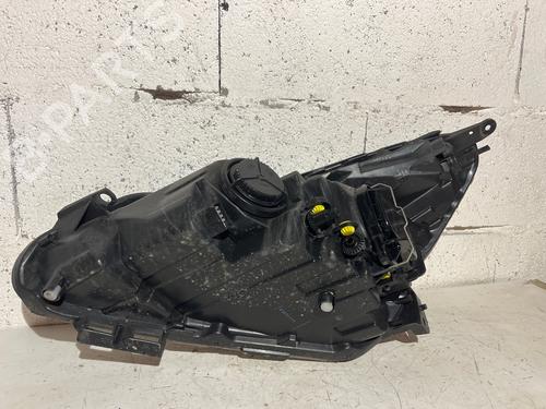 Used Right headlight Right headlight 37182607 37182607