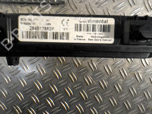 Used Electronic module RENAULT MEGANE III Hatchback (BZ0/1_, B3_) 1.5 dCi (BZ0C) (90 hp) 21561791