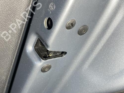 Used Rear right lock VW TIGUAN (5N_) 2.0 TDI 4motion (140 hp) 20865240