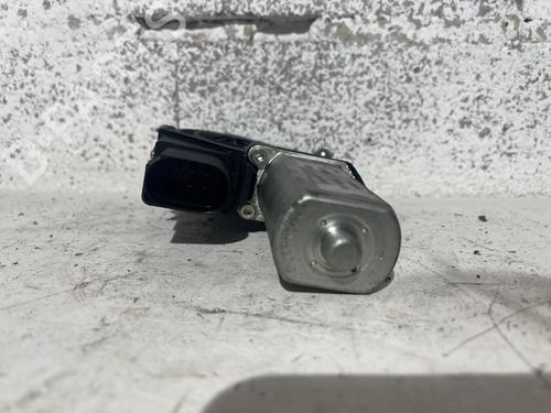 Right rear window motor BMW 3 (E90) 325 i | BP36241038E22 - Image 3