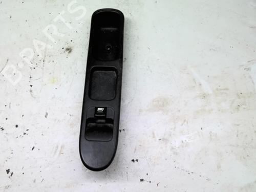 Højre fortil elrude kontakt PEUGEOT 307 (3A/C) 1.6 16V (109 hp) 21861999