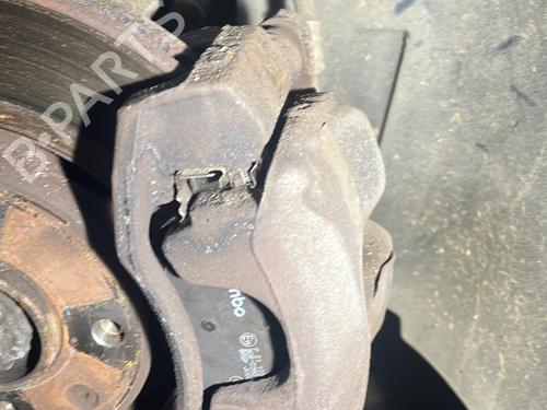 Used Right front brake caliper CITROËN C3 Picasso (SH_) 1.2 THP 110 (SHHNZ6) (110 hp) 32068936