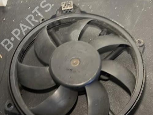Used Radiator fan RENAULT MEGANE III Coupe (DZ0/1_) 1.5 dCi (DZ09, DZ0D, DZ1F, DZ1G, DZ14, DZ29) (110 hp) 20859327
