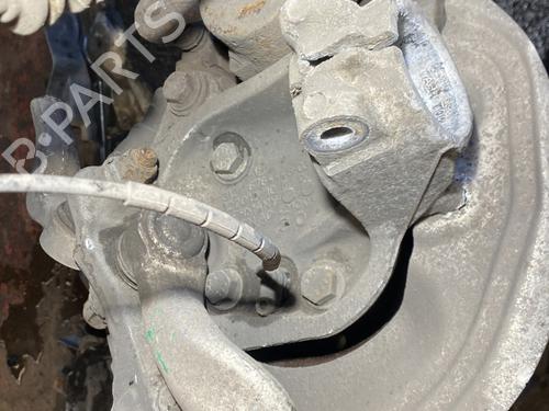 Used Left front steering knuckle BMW 1 (E87) 118 d (143 hp) 24803161