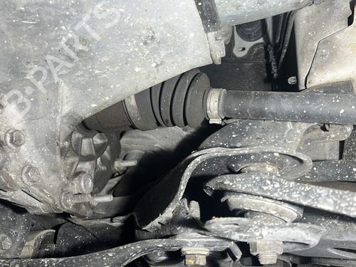 Used Left front driveshaft Left front driveshaft CITROËN C3 II (SC_) [2009-2026] 33564102 33564102