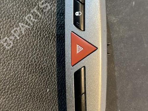 Used Warning switch Warning switch PEUGEOT 308 I (4A_, 4C_) 1.6 HDi (90 hp) 20865976 20865976