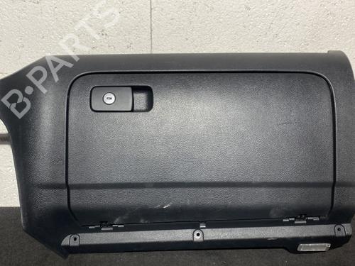 Used Glove box Glove box VW GOLF VI (5K1) 1.6 TDI (105 hp) 22523671 22523671