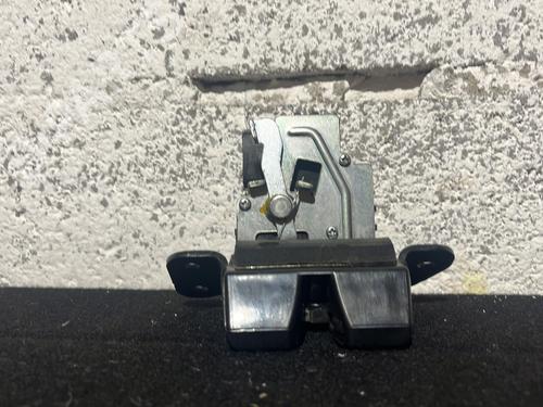Tailgate lock KIA CEE'D SW (ED) 1.6 CRDi 90 | BP28425829C101 
