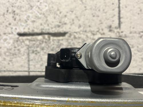 rear-right-window-mechanism-renault-kadjar-ha_-hl_-2015-26962579 main image