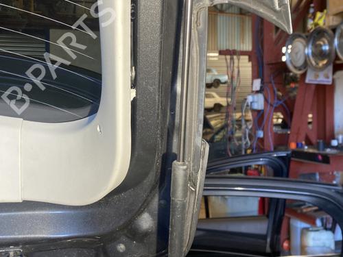 Used Tailgate lift support FORD FOCUS III 2.0 TDCi (150 hp) 24451074