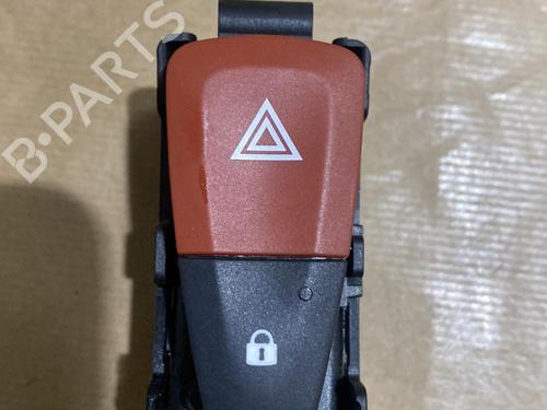 Used Warning switch RENAULT MEGANE III Hatchback (BZ0/1_, B3_) 1.5 dCi (BZ0C) (90 hp) 21862125