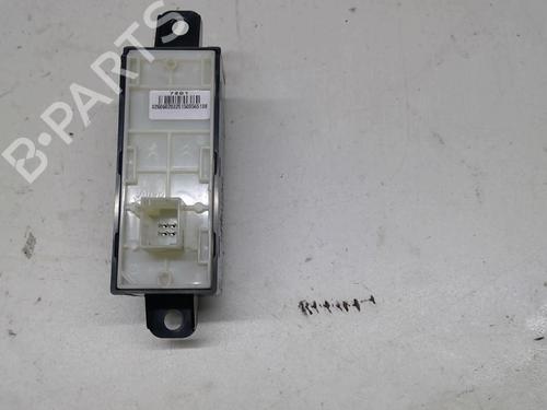 Used Switch PEUGEOT 208 I (CA_, CC_) 1.2 VTI 82 (82 hp) 21861742