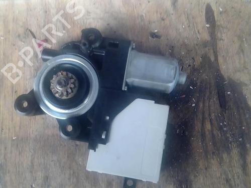 Used Left rear window motor FORD KUGA I 2.0 TDCi (140 hp) 21861409