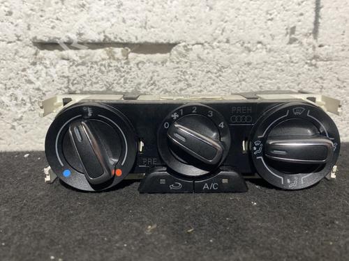 Used Climate control Climate control AUDI A1 Sportback (8XA, 8XF) 1.0 TFSI (95 hp) 23984813 23984813