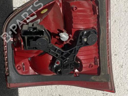 Used Right tailgate light Right tailgate light CITROËN C5 III Break (RW_) 2.0 HDi 140 (140 hp) 21865572 21865572