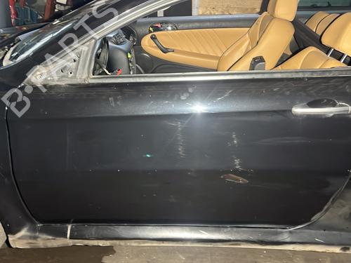Used Left front door ALFA ROMEO GT (937_) 1.9 JTD (937CXN1B) (150 hp) 31280043