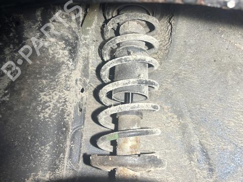 Used Right rear shock absorber Right rear shock absorber 31947933 31947933