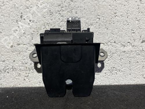 Used Tailgate lock FORD MONDEO IV (BA7) 2.0 TDCi (115 hp) 23796785