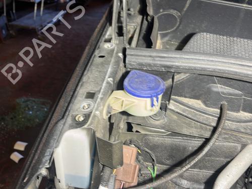 windscreen-washer-tank-peugeot-3008-ii-suv-mc_-mr_-mj_-m4_-2016-33301237 main image