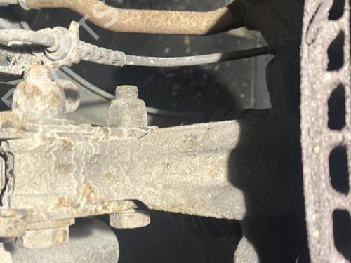 Used Left front steering knuckle RENAULT SCÉNIC III (JZ0/1_) 1.5 dCi (110 hp) 31852250