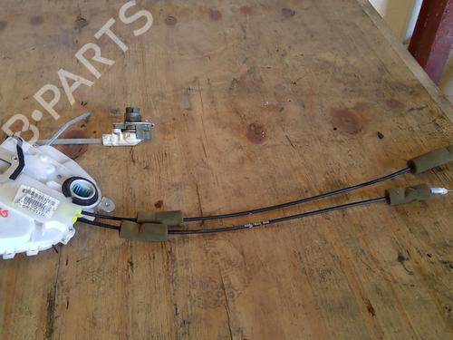 Used Front left lock HONDA CIVIC VIII Hatchback (FN, FK) 2.2 CTDi (FK3) (140 hp) 21860912