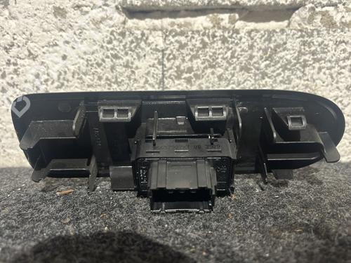 Interrupteur de vitre avant droite CITROËN C3 II (SC_) 1.4 HDi 70 (SC8HZC, SC8HR0, SC8HP4) | BP30708763I26 
