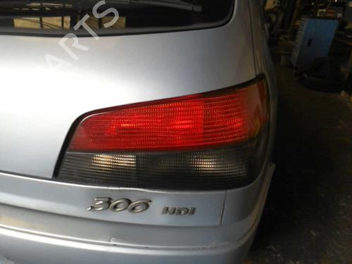 Used Right taillight PEUGEOT 306 Hatchback (7A, 7C, N3, N5) 2.0 HDI 90 (90 hp) 20860984