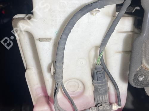 windscreen-washer-tank-vw-golf-vi-5k1-2008-2009-2010-2011-2012-2013-2014-34518600 main image