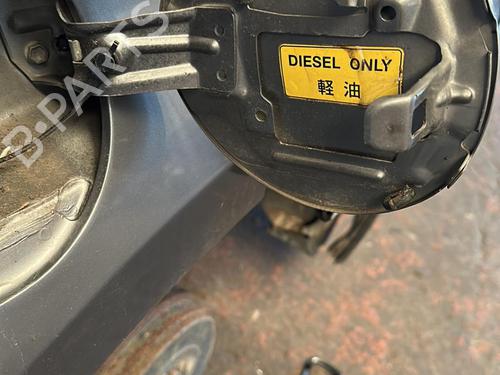 Fuel flap SUZUKI GRAND VITARA II (JT, TE, TD) 1.9 DDiS All-wheel Drive (JT419, TD44, JB419WD, JB419XD,... | BP20866815C131 