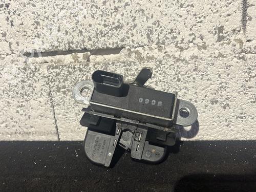 Bakluke lås SEAT LEON (1P1) 1.9 TDI | BP29865089C101