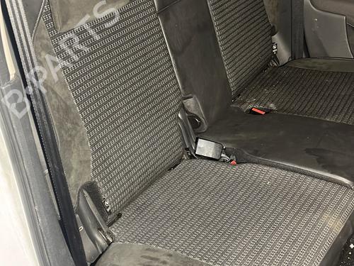 Stoel achter CITROËN C3 Picasso (SH_) 1.2 THP 110 (SHHNZ6) (110 hp) 32068917