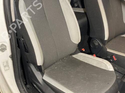 Used Right front seat TOYOTA AYGO (_B4_) 1.0 (KGB40) (69 hp) 20861802