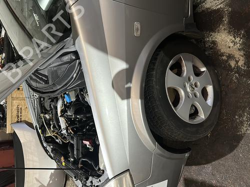 Used Left front fenders NISSAN PRIMERA Hatchback (P12) 1.9 dCi (120 hp) 20859685