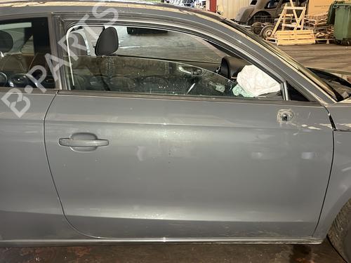 Right front door AUDI A1 (8X1, 8XK) 1.0 TFSI 8X3831052B